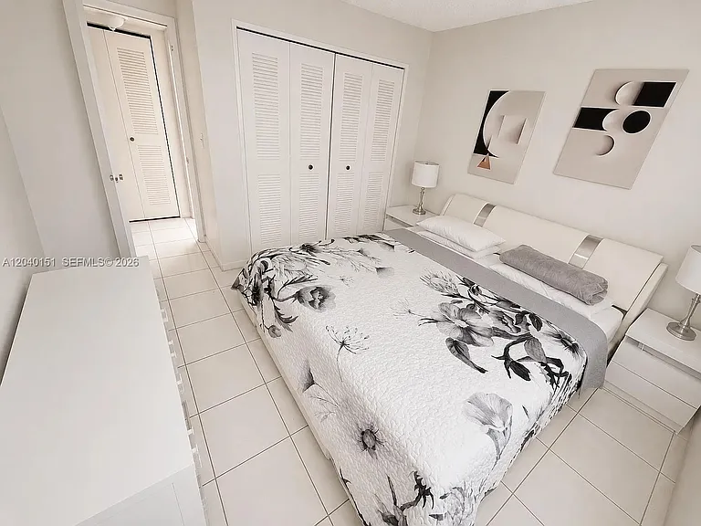 5771 SW 36th Ct #301 — Photo 5