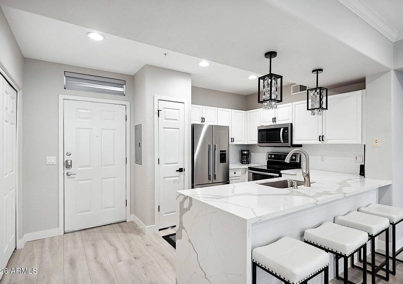 2 bed, 2.0 bath, 1149 sqft, $2,300 — Photo 4