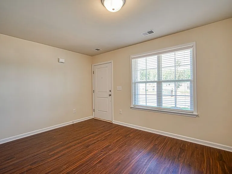 580 Millsgate Cir — Photo 7