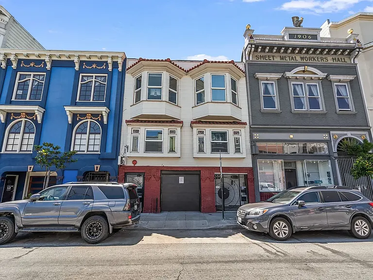 230 Guerrero St #B — Photo 1