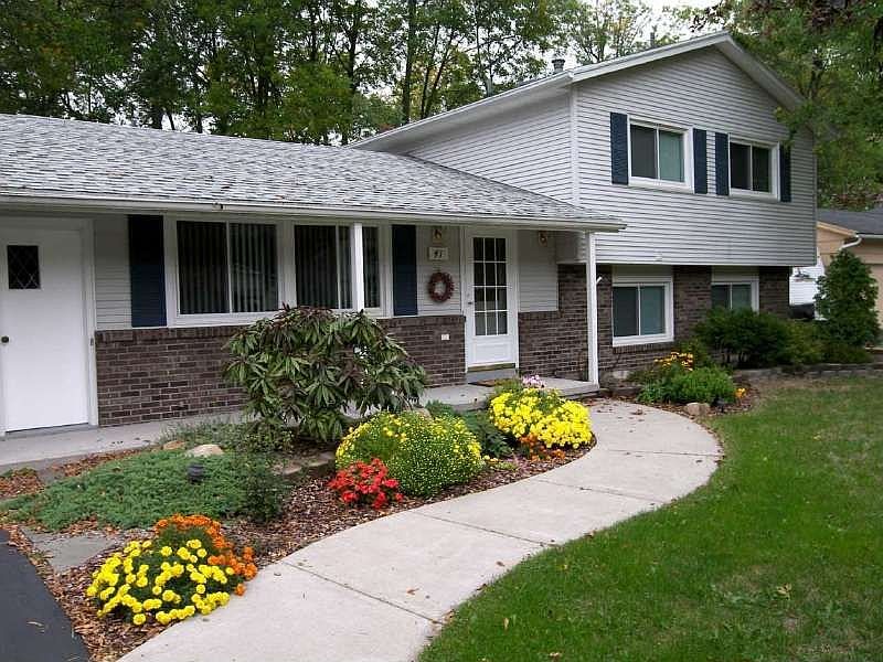 2nd image of 41 Woodside Dr