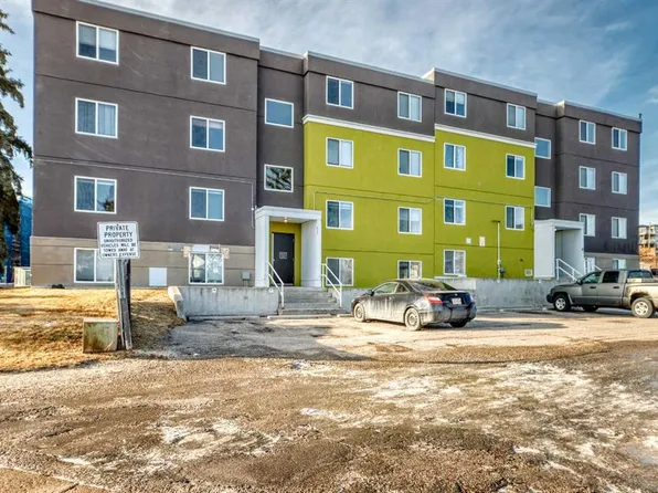 4455 D W Greenview Dr NE #403, Calgary, AB T2E 6M1