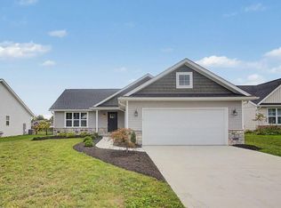 557 Cannondale Ave, Johnstown, OH 43031