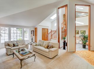 21724 NE 97th Pl, Redmond, WA 98053