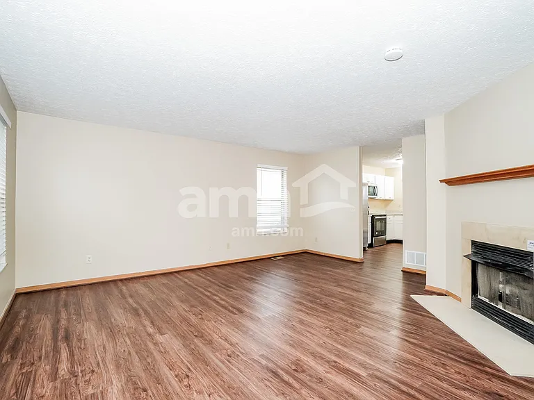 5433 Longworth Dr — Photo 9