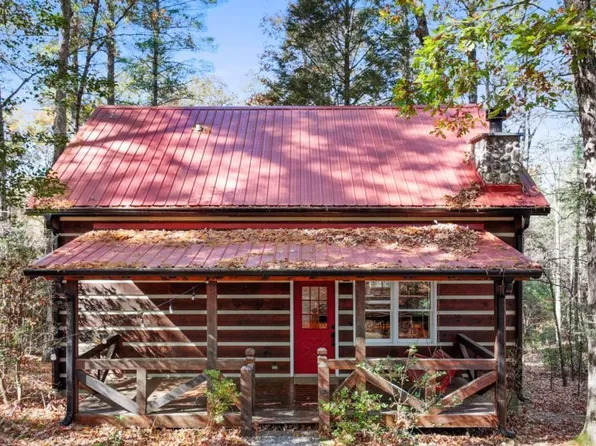 404 Pine Tree Dr, Blue Ridge, GA 30513