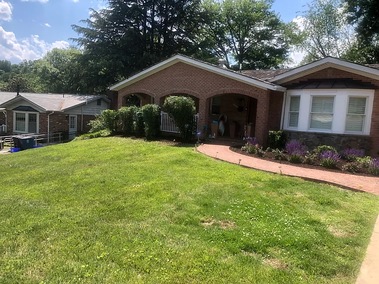 11912 Renwood Ln — Photo 33