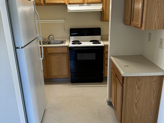 5th image of 1045 E 6th Ave #3