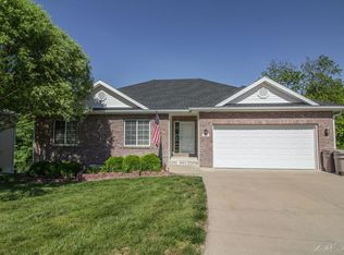 3003 Abbeywood Dr, Columbia, MO 65202