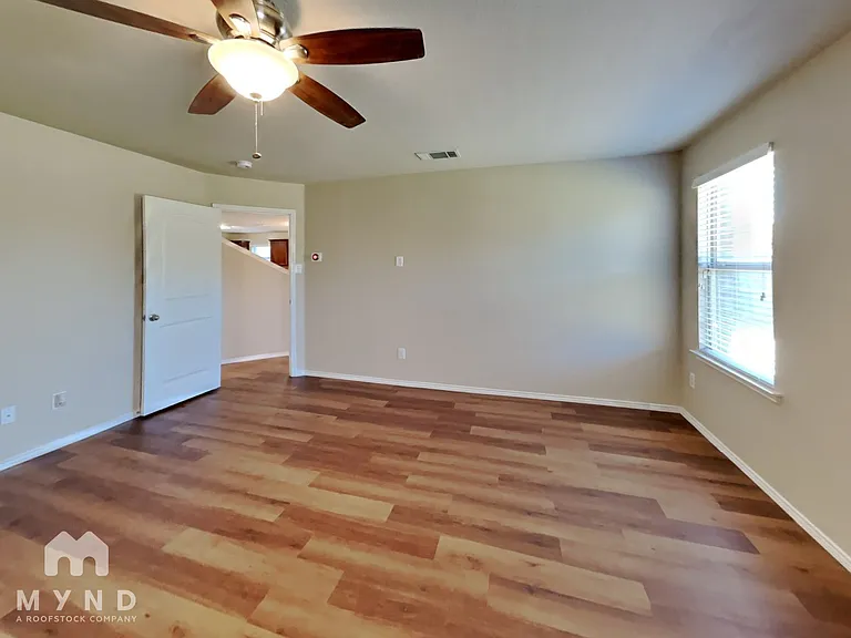 2385 Willard Way — Photo 10