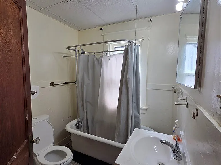 96 Academy Rd — Photo 11
