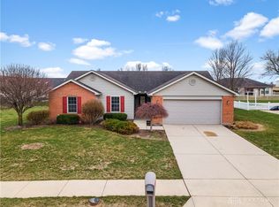 2606 Amberly Ct, Troy, OH 45373