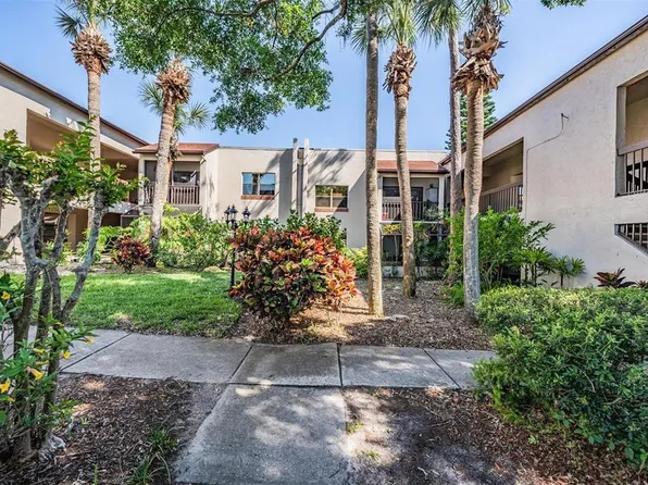2971 Estancia Blvd APT 317, Clearwater, FL 33761