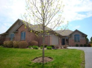 11330 Lindbergh Ln, Poplar Grove, IL 61065