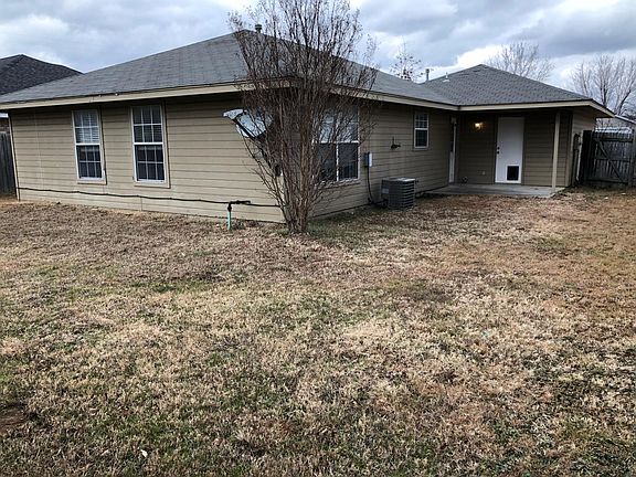 4th image of 9414 Magnoliawood Dr