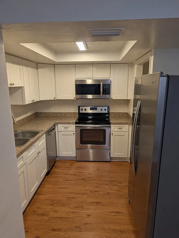 411 Marjon Ave — Photo 4
