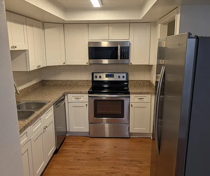 411 Marjon Ave #411 MARJON AVE — Photo 4