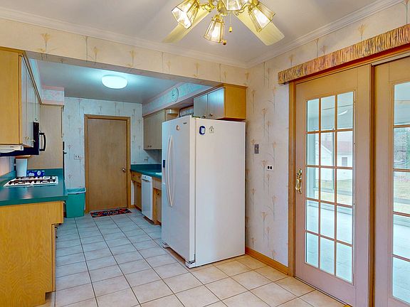 4th image of 4N163 5th Ave