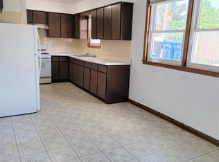 842 W 34th Pl #1, Chicago, IL 60608