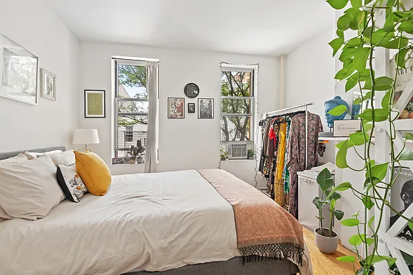 Rented by Corcoran | media 4