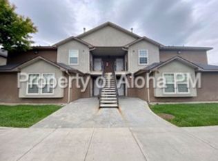 1071 W Pine Ave APT 4, Meridian, ID 83642