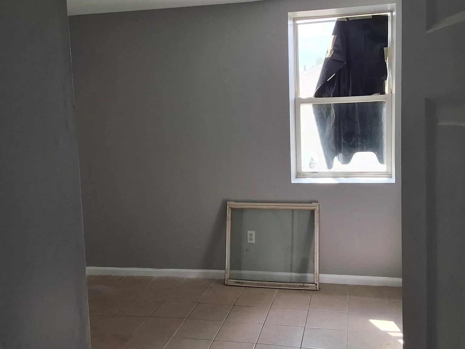 2 bed, $1,800 — Photo 3