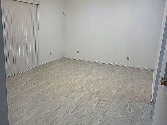 3rd image of 157 Eunice Cir