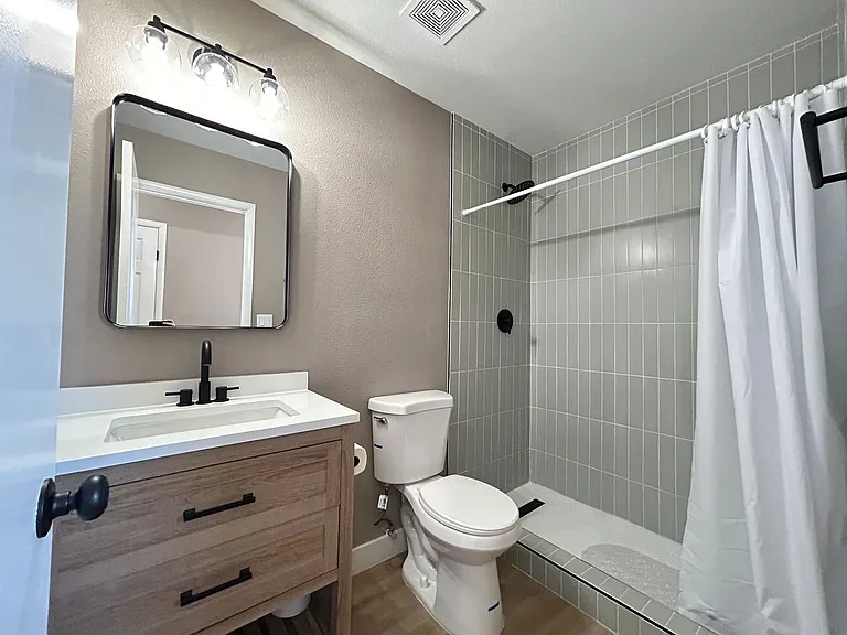 5682 E Monroe Ave — Photo 12