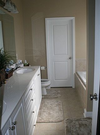 2nd image of 226 Diamond Ct