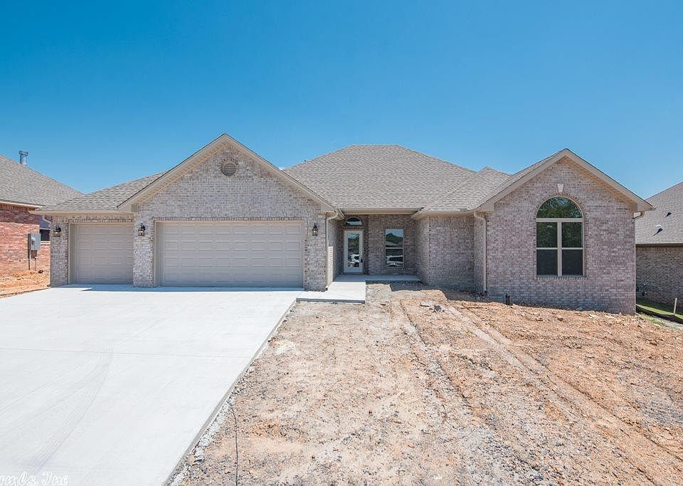 1st image of 3116 Stonehill Dr