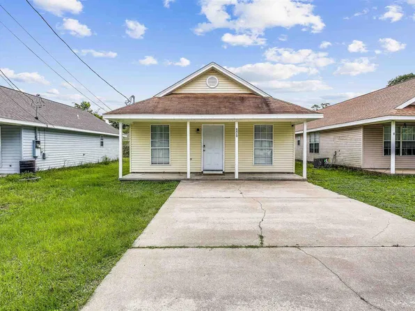 8410 Jarmen Ln, Pensacola, FL 32534
