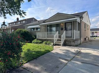 1610 Progress Ave, Lincoln Park, MI 48146