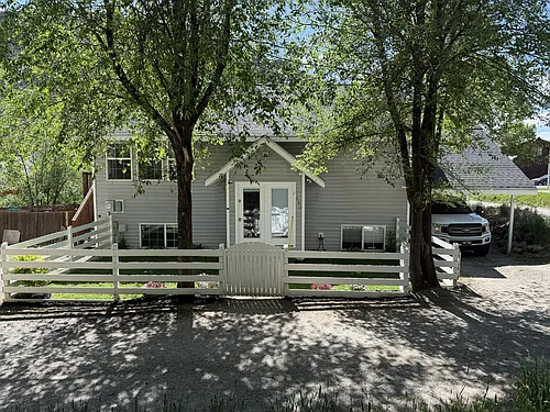 389 Grand Butte Ln Photo 1