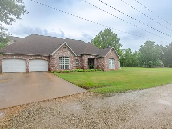 23 Eric Cir, Pontotoc, MS 38863
