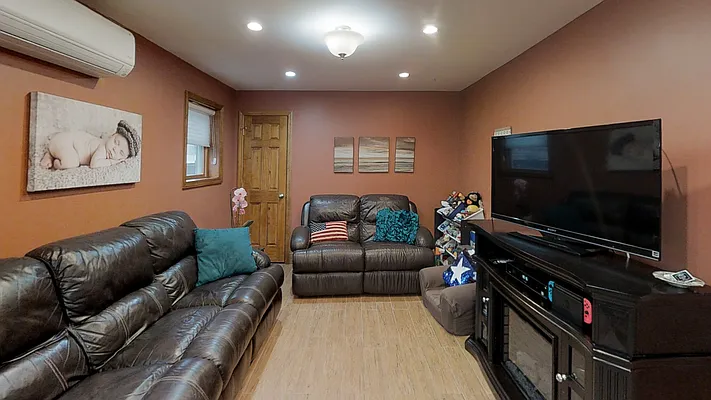 Sold by Signature Premier Properties | media 13