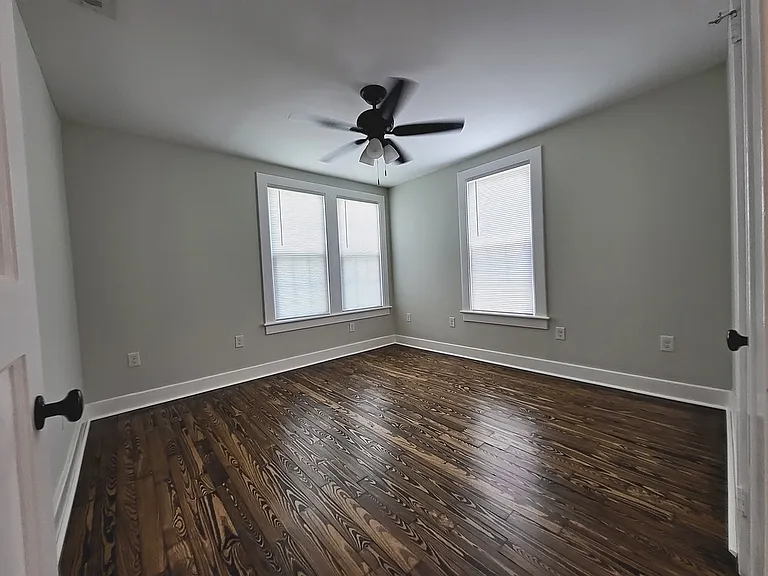 1819 Hale St — Photo 18