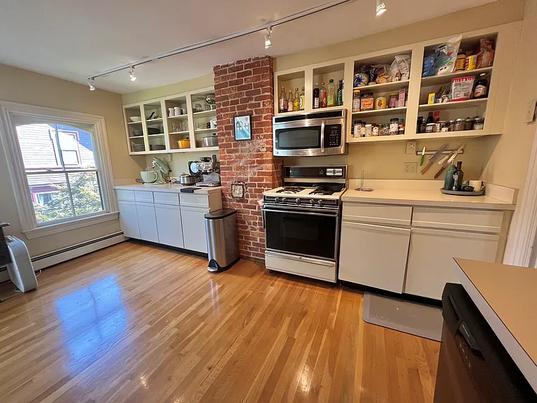 36 Greenough Ave #3 — Photo 51