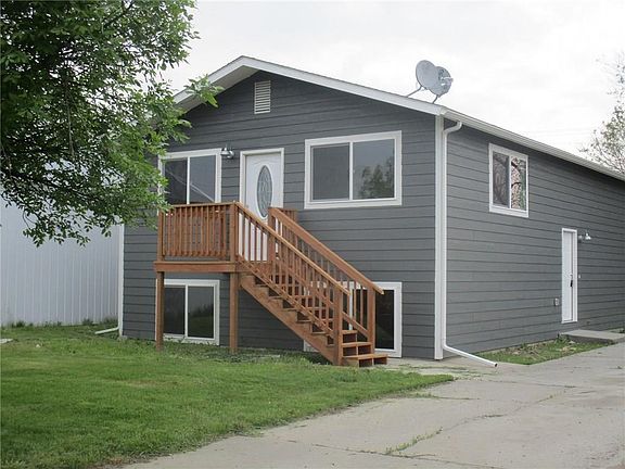 2nd image of 717 N Crook Ave