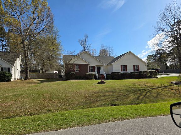 3rd image of 201 Dockside Dr