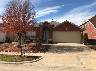 6710 Kinross Dr, Arlington, TX 76002