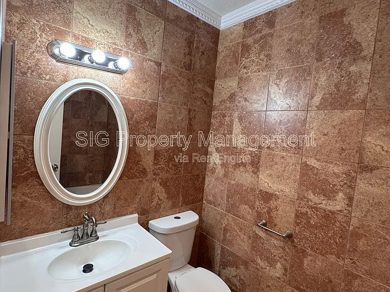 10635 Sherman Grove Ave #18 — Photo 19