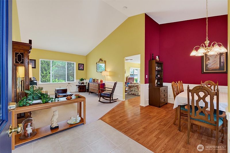 4th image of 12319 203rd Avenue Ct E