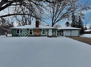 2940 Orchard Ave N, Golden Valley, MN 55422