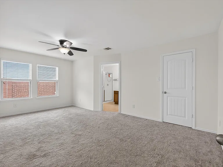 802 Platinum Dr — Photo 13