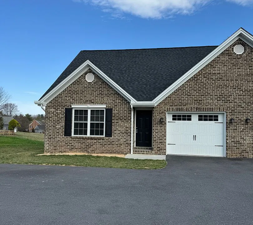 3701 Port Republic Rd