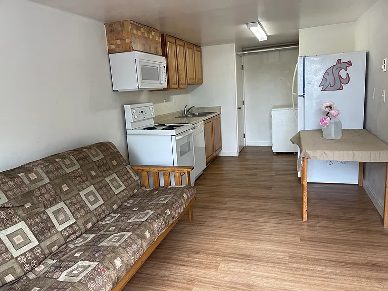 810 NE Michigan St #A — Photo 17