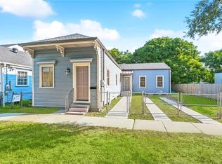 6311 Dauphine St, New Orleans, LA 70117