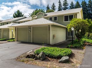 3963 NW Fairway Ln, Bremerton, WA 98312