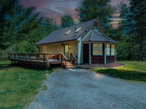 891 E Highwood Rd, Beaverton, MI 48612
