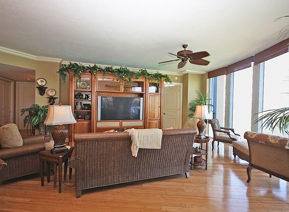 5th image of 700 La Peninsula Blvd APT 502